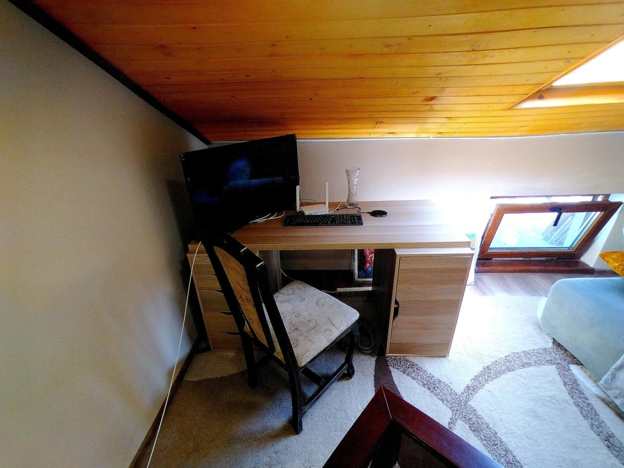 וארנה Low Budget Apartment With Breakfast מראה חיצוני תמונה